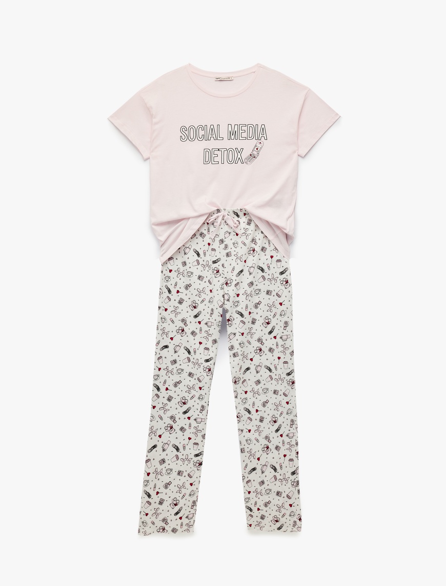   Pamuklu Kısa Kollu Bisiklet Yaka Baskılı Pijama Takımı