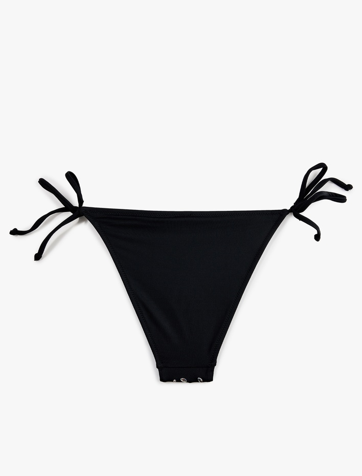  Koton X Sibil Çetinkaya - Taş Detaylı Yanları İpli Bikini Altı