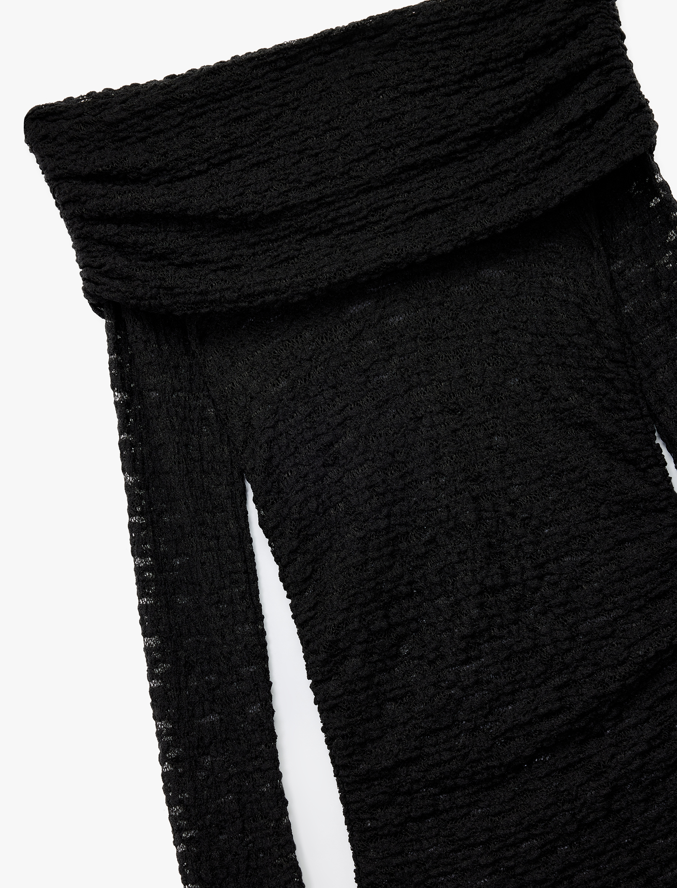   Yarı Transparan Drape Detaylı Uzun Kollu Açık Omuz Dantelli Bluz