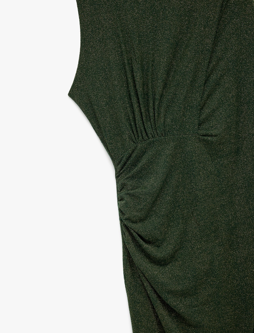   Slim Fit Bisiklet Yaka Drapeli Kolsuz Midi Boy Simli Kalem Elbise