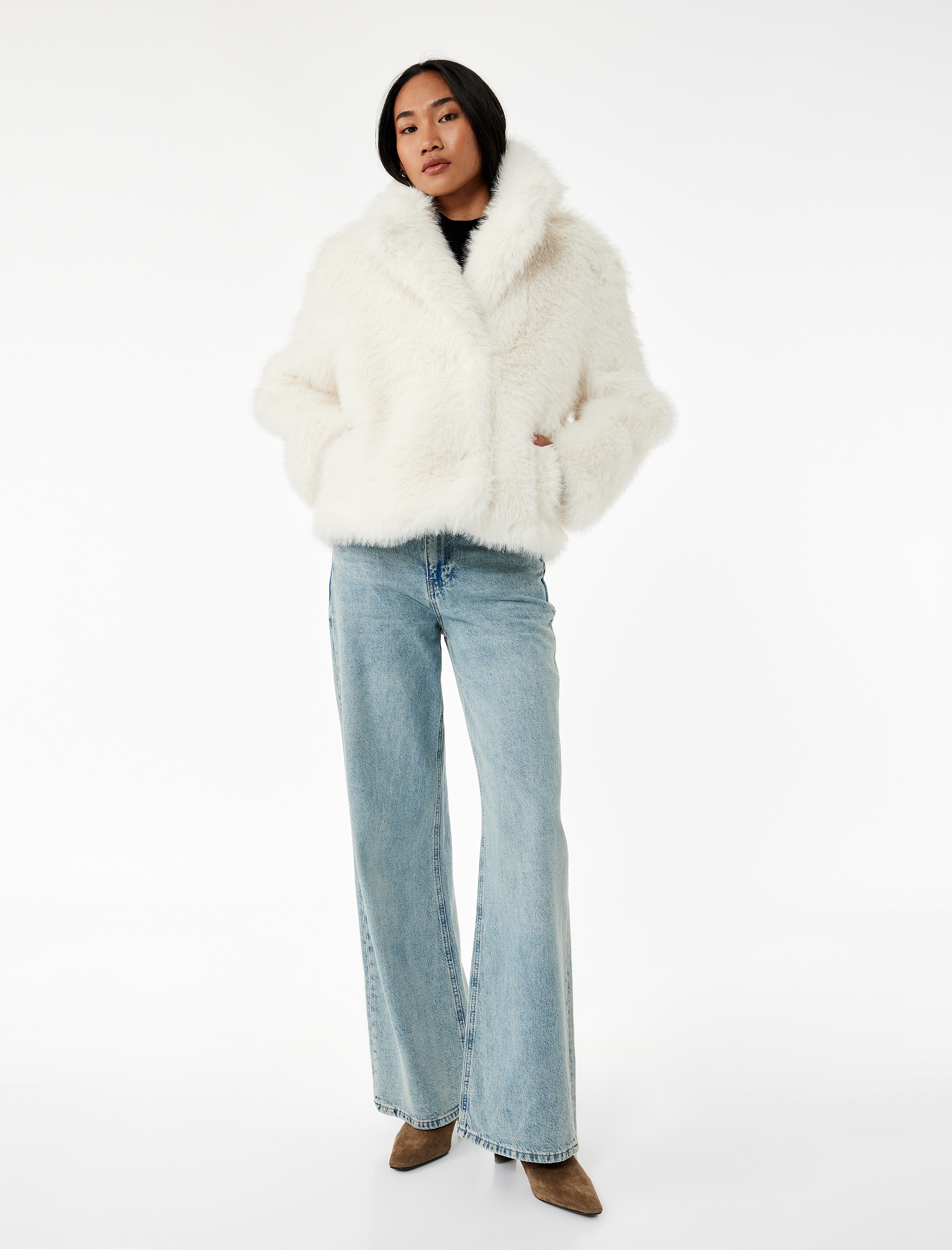   Kruvaze Yaka Uzun Kollu Kısa Suni Kürk Kaban