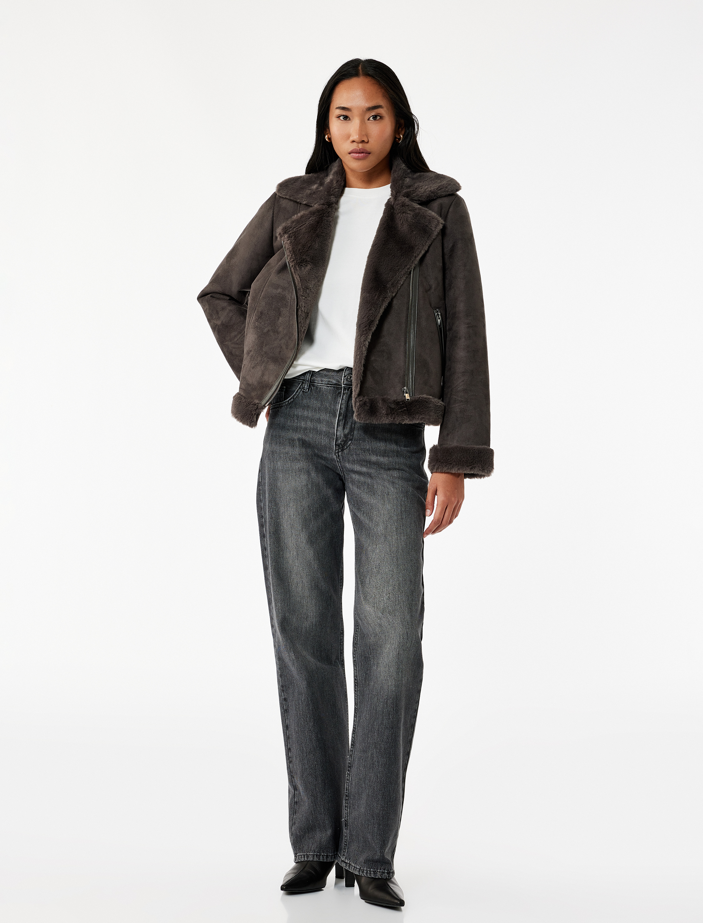   Cepli Fermuarlı Uzun Kollu Peluş Yaka Süet Görünümlü Crop Biker Ceket