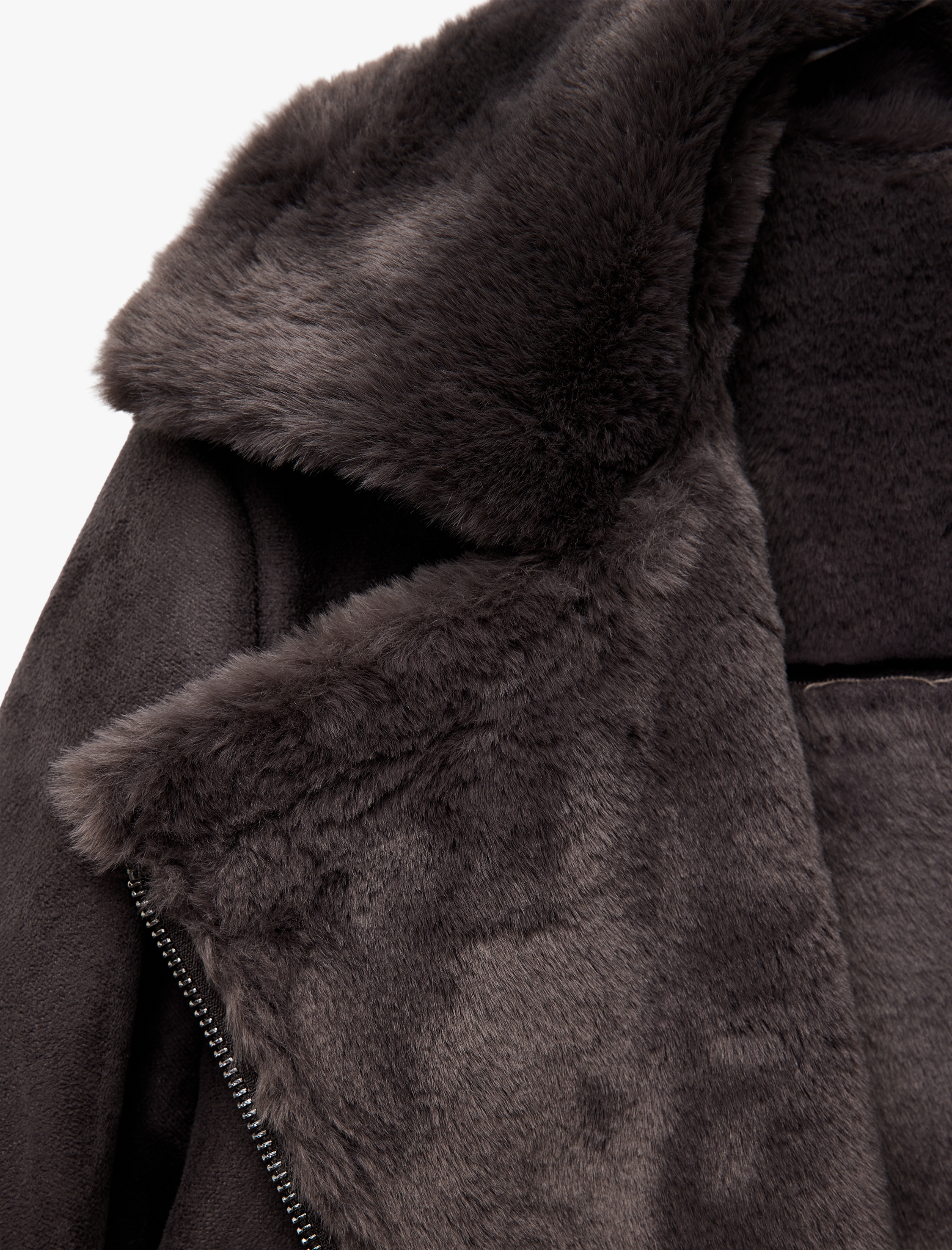   Cepli Fermuarlı Uzun Kollu Peluş Yaka Süet Görünümlü Crop Biker Ceket