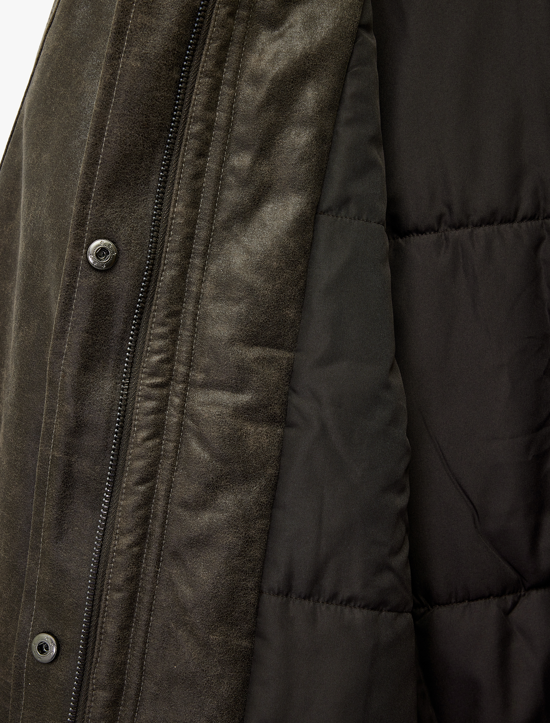   Koton X Sima Tarkan - Bonded Kaban Eskitilmiş Görünümlü Fermuarlı Cepli