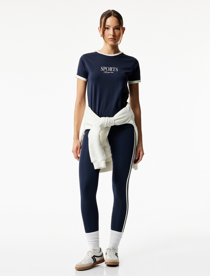  Kısa Kollu Bisiklet Yaka Biyeli Baskılı Spor Tişört