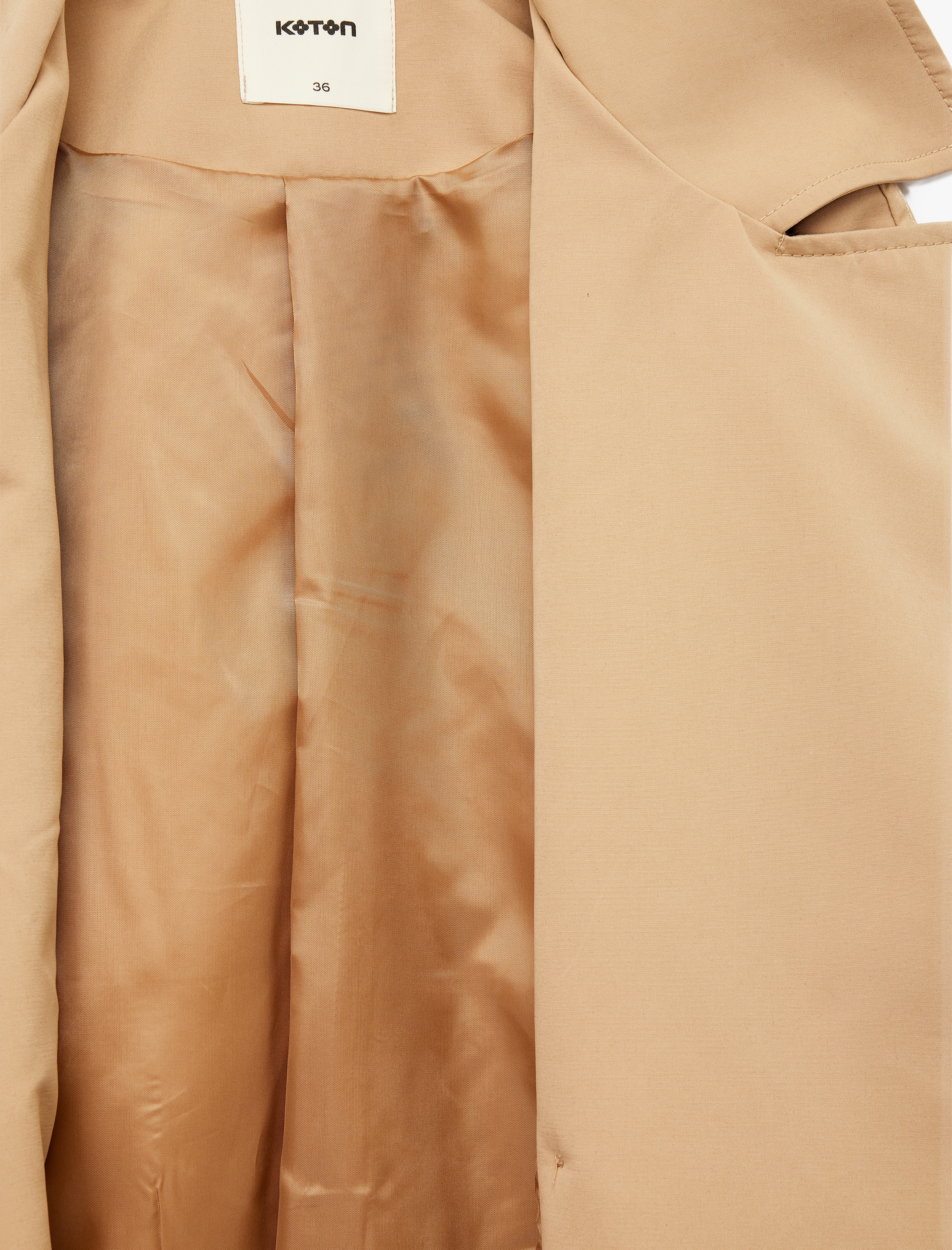   Astarlı Uzun Kollu Cepli Kemerli Kruvaze Trençkot