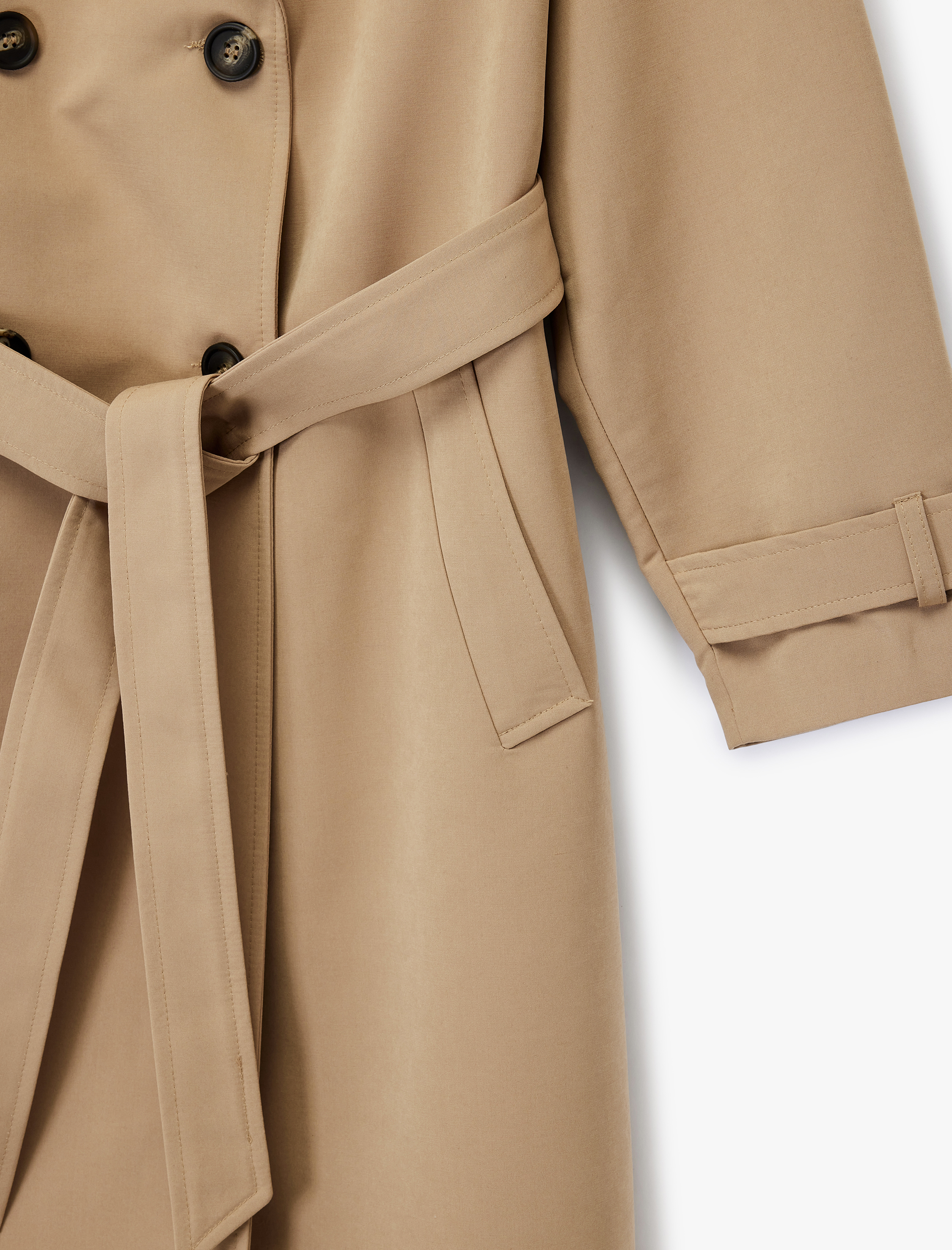   Astarlı Uzun Kollu Cepli Kemerli Kruvaze Gabardin Trençkot