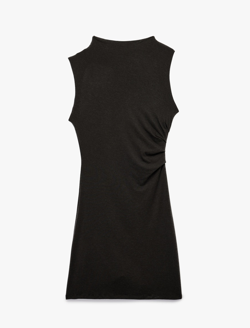   Slim Fit Drape Detaylı Dik Yaka Kolsuz Mini Kalem Elbise