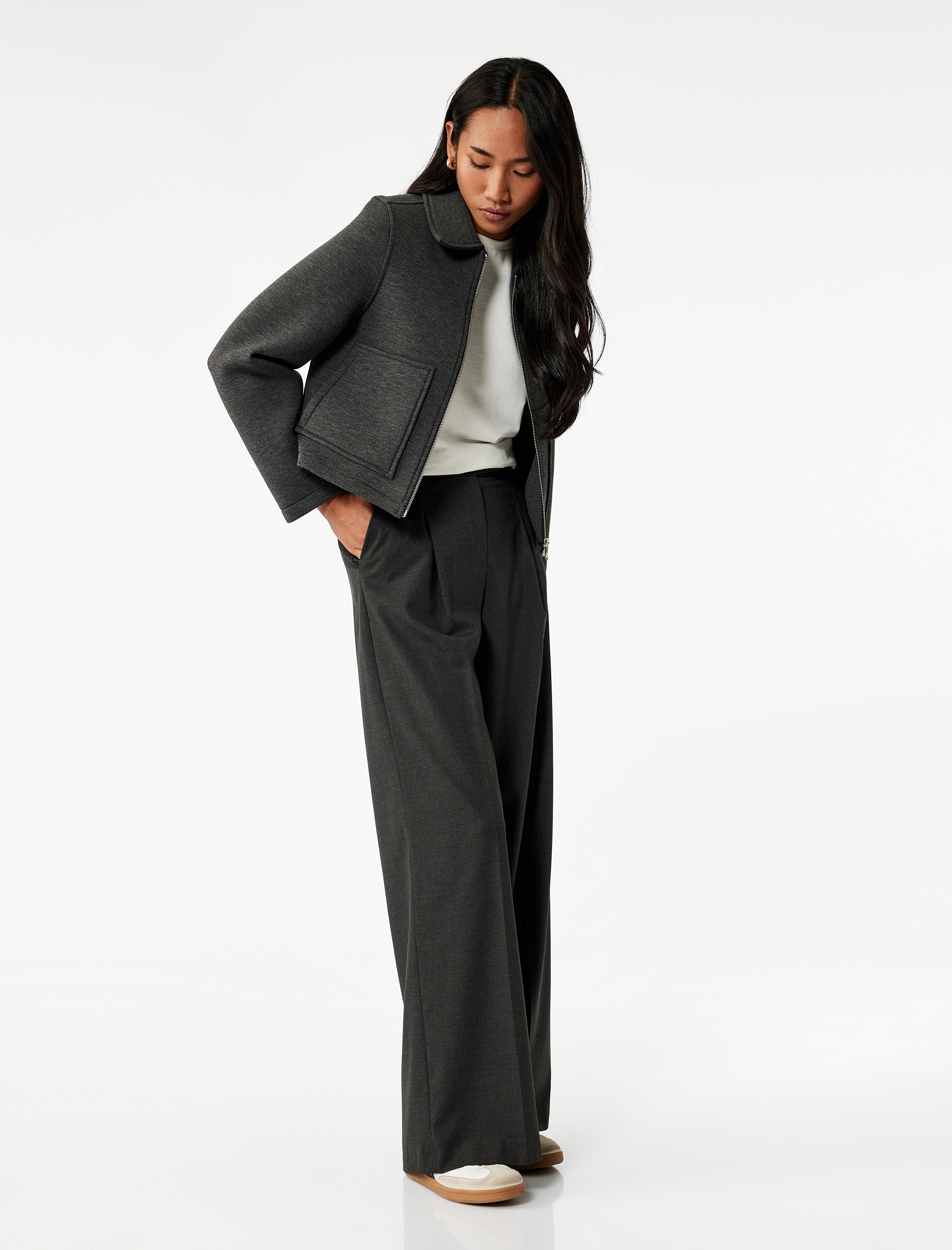   Scuba Kumaş Uzun Kollu Fermuarlı Crop Spor Ceket