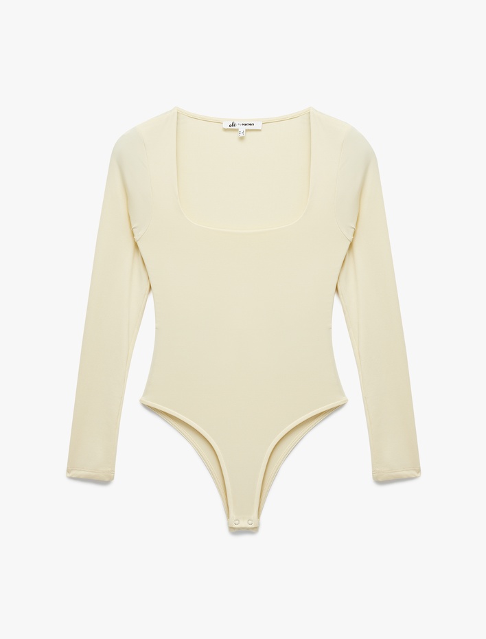  Kare Yaka Uzun Kollu Slim Fit Çıtçıtlı Body