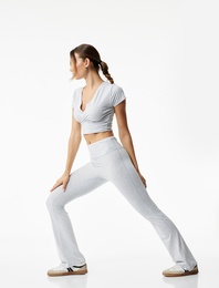 Yüksek Bel Slim Fit İspanyol Paça Spor Tayt