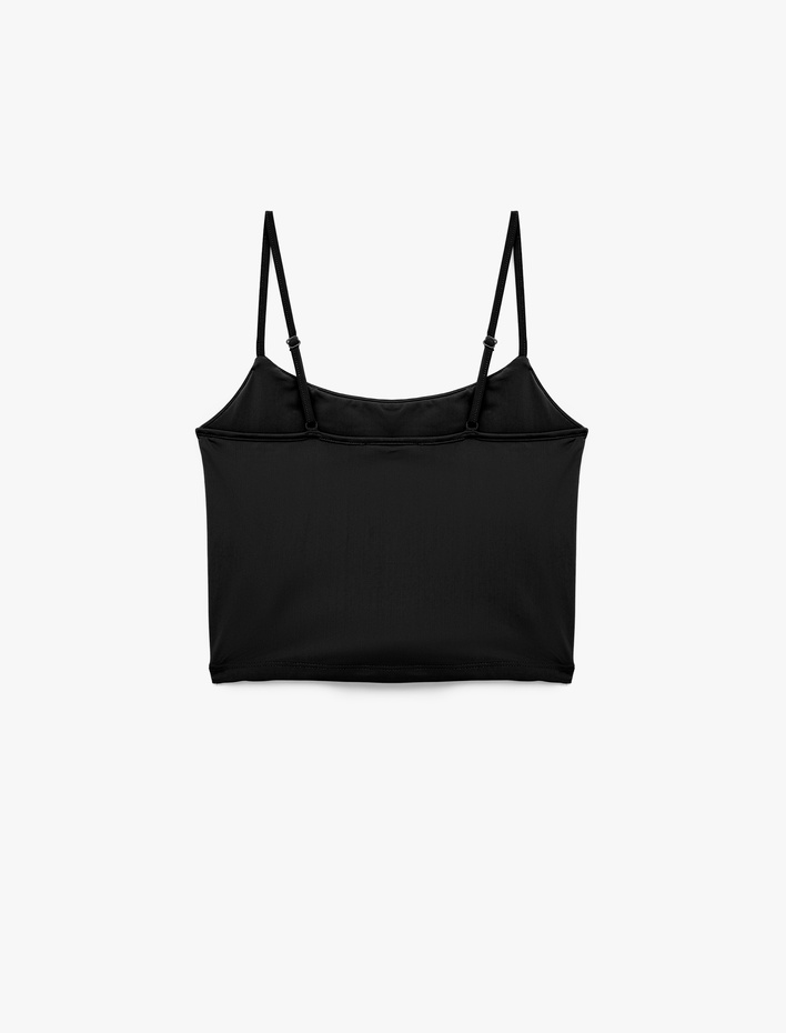  Skinny Fit İnce Askılı Crop Pijama Üstü