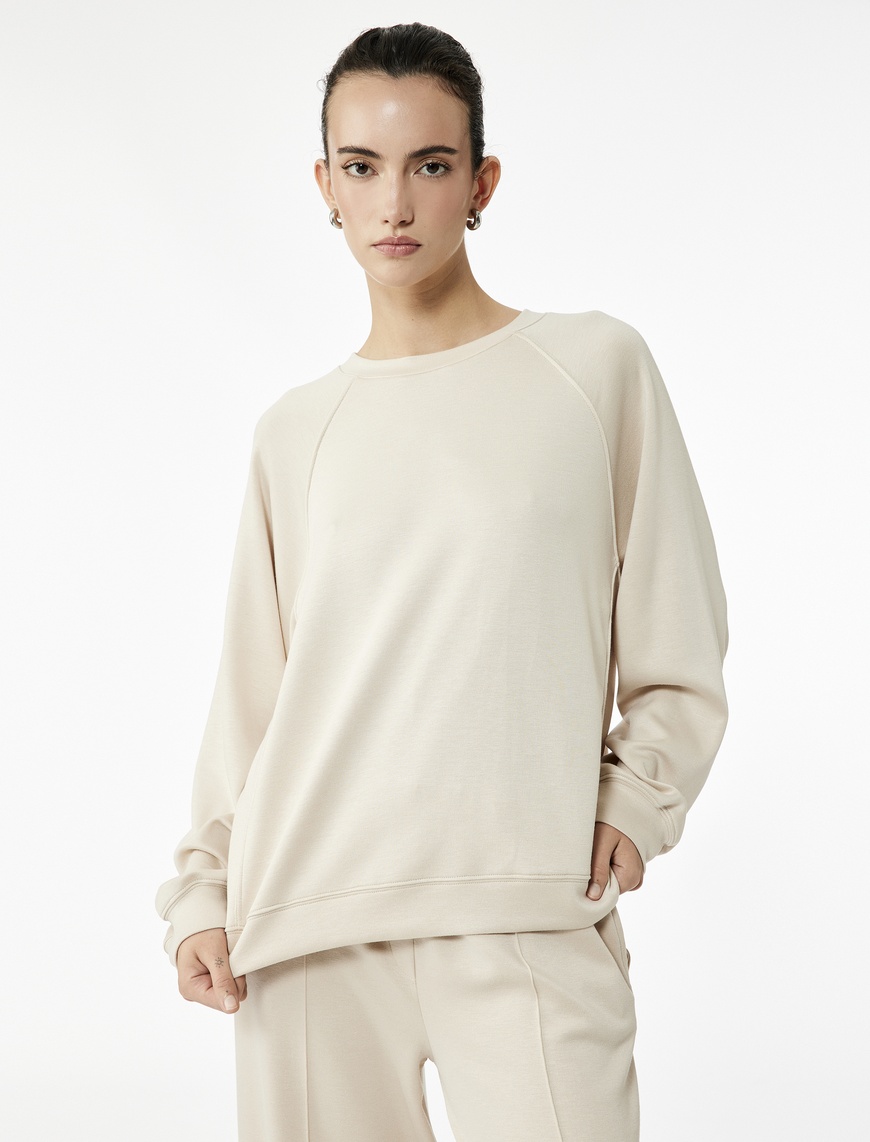   Scuba Kumaş Uzun Kollu Bisiklet Yaka Basic Sweatshirt