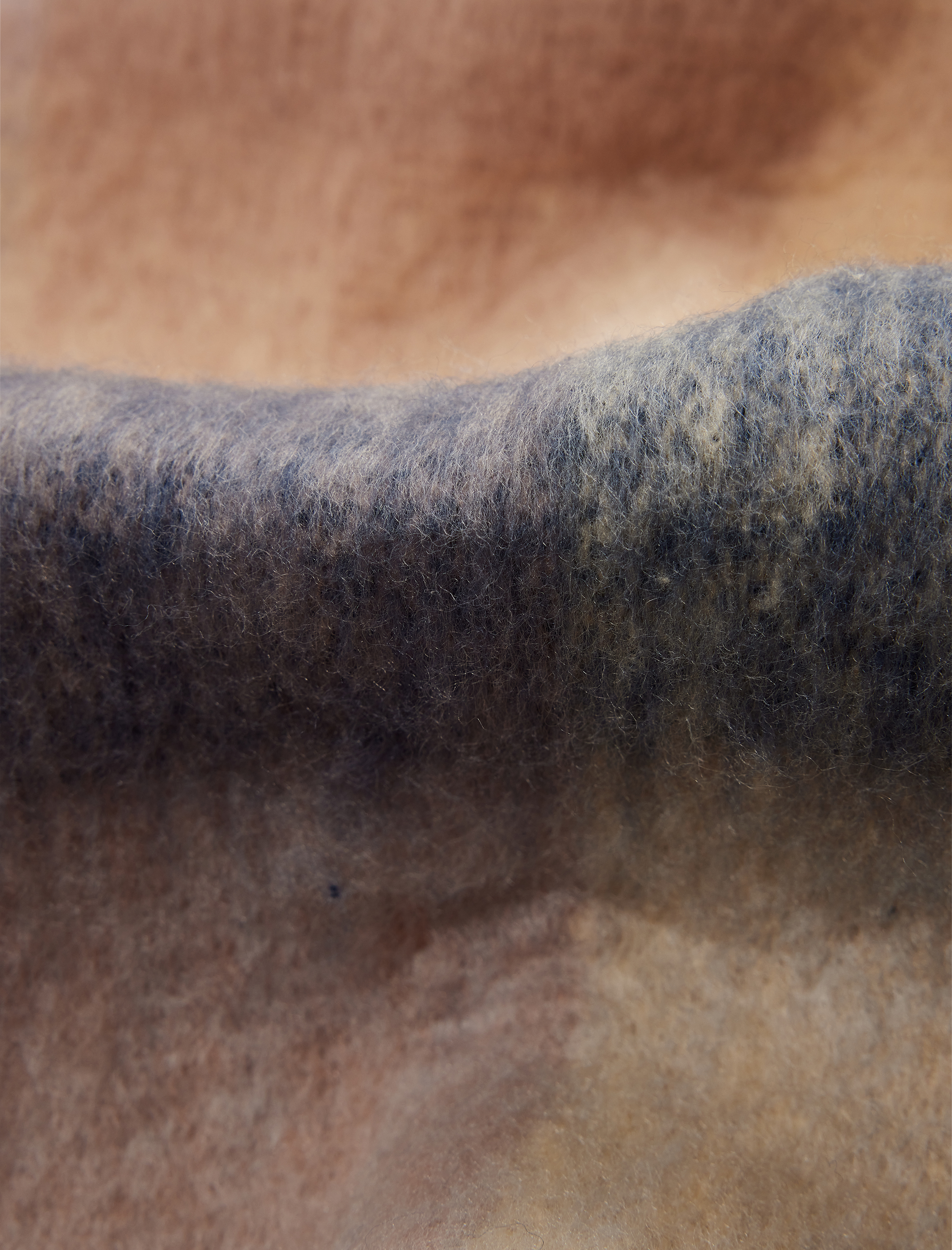  Kadın Renk Bloklu Yumuşak Dokulu Püsküllü Uzun Atkı