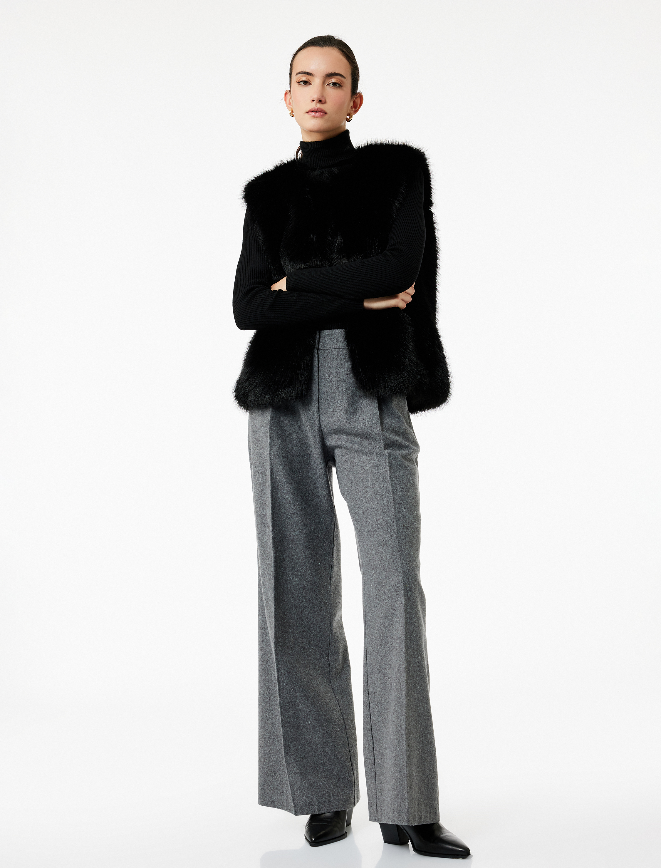   Düğmeli Bisiklet Yaka Kolsuz Suni Kürk Crop Yelek