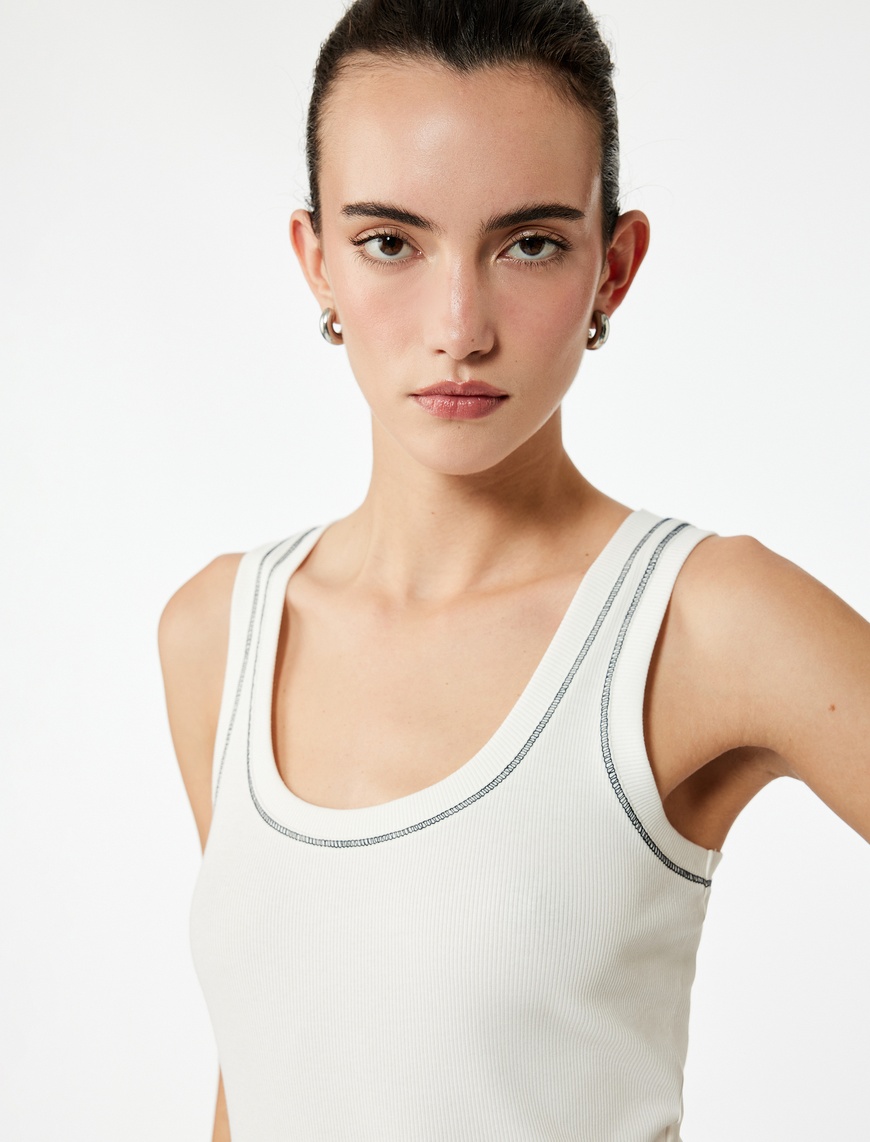   Pamuklu Slim Fit Kontrast Dikiş Detaylı Bisiklet Yaka Fitilli Atlet