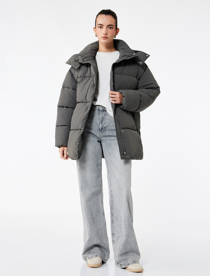  Fermuarlı Cepli Çıkarılabilir Kapüşonlu Uzun Kollu Su İtici Oversize Şişme Mont