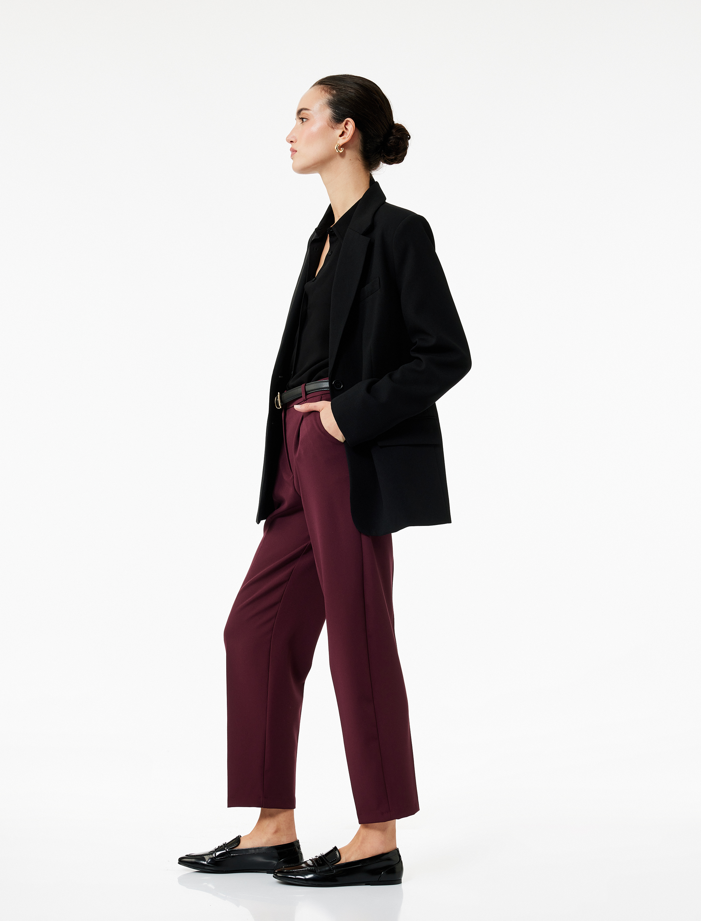   Regular Fit Cepli Kemer Detaylı Havuç Pantolon