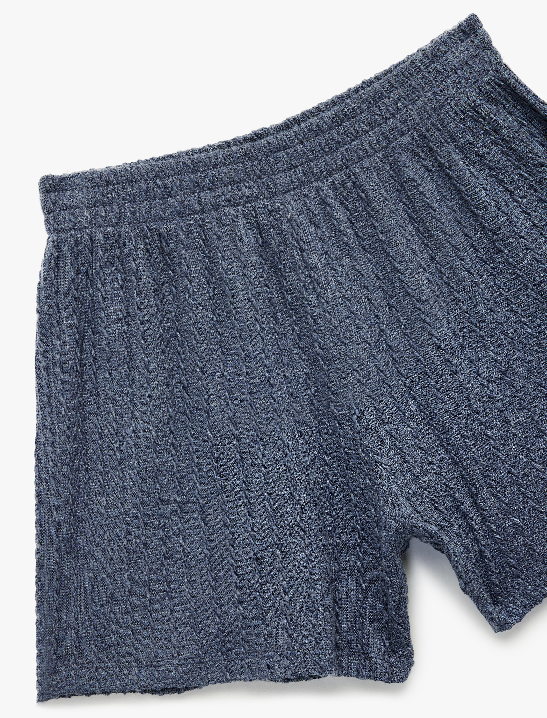   Slim Fit Beli Lastikli Dokulu Mini Şort