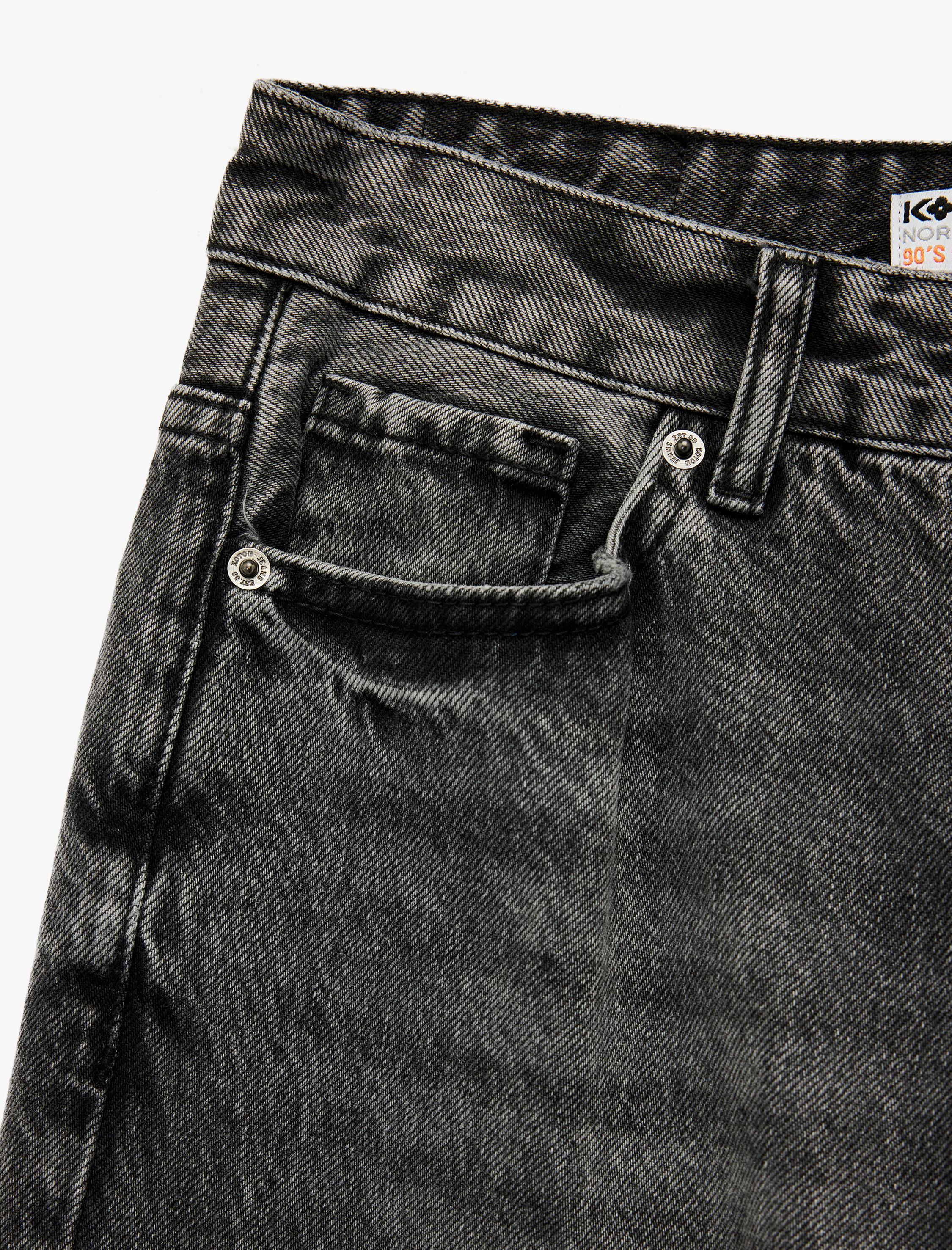 Yüksek Bel Cepli Düğmeli Düz Paça Jean Pantolon - Straight Fit Jean