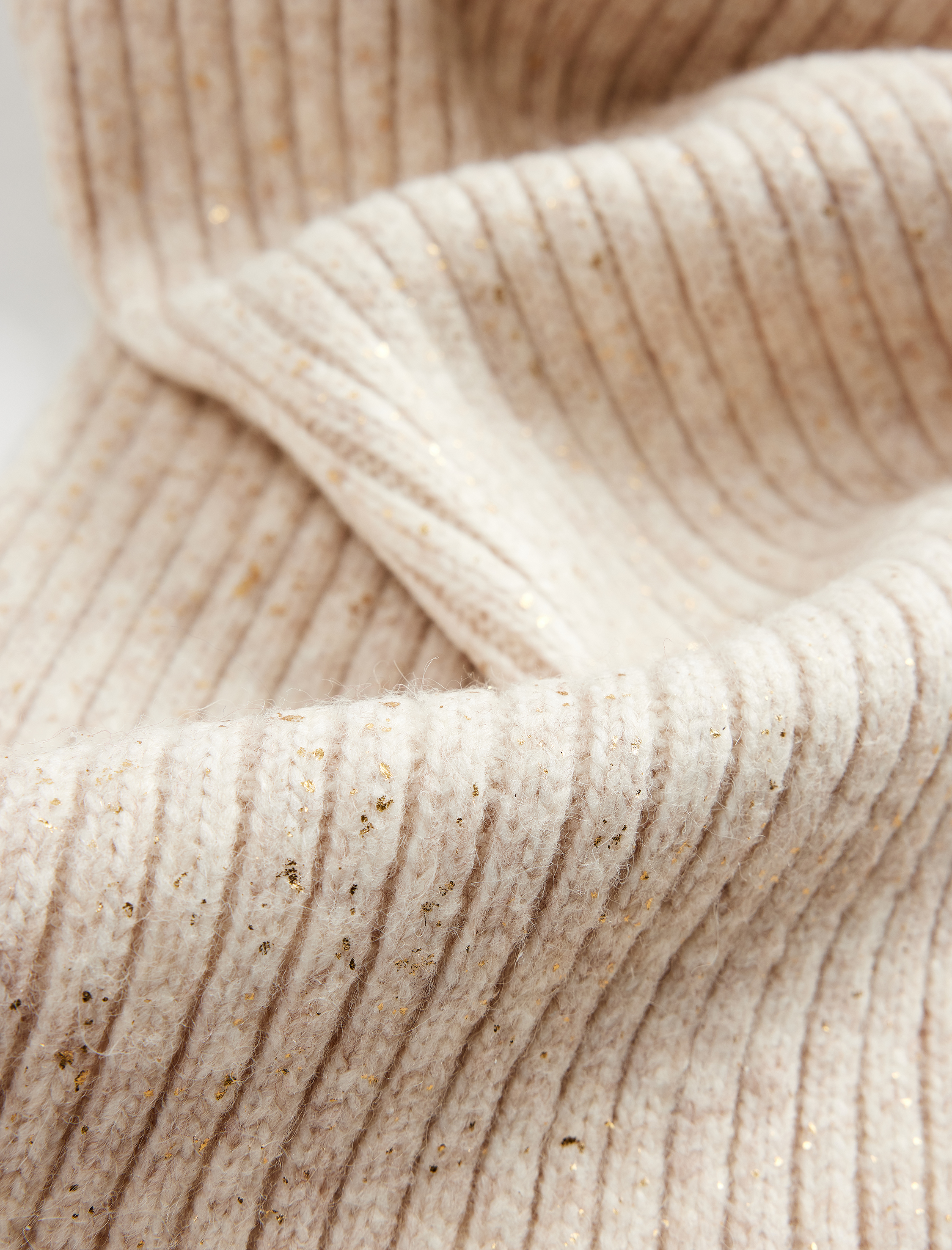  Kadın Uzun Triko Dokulu Atkı