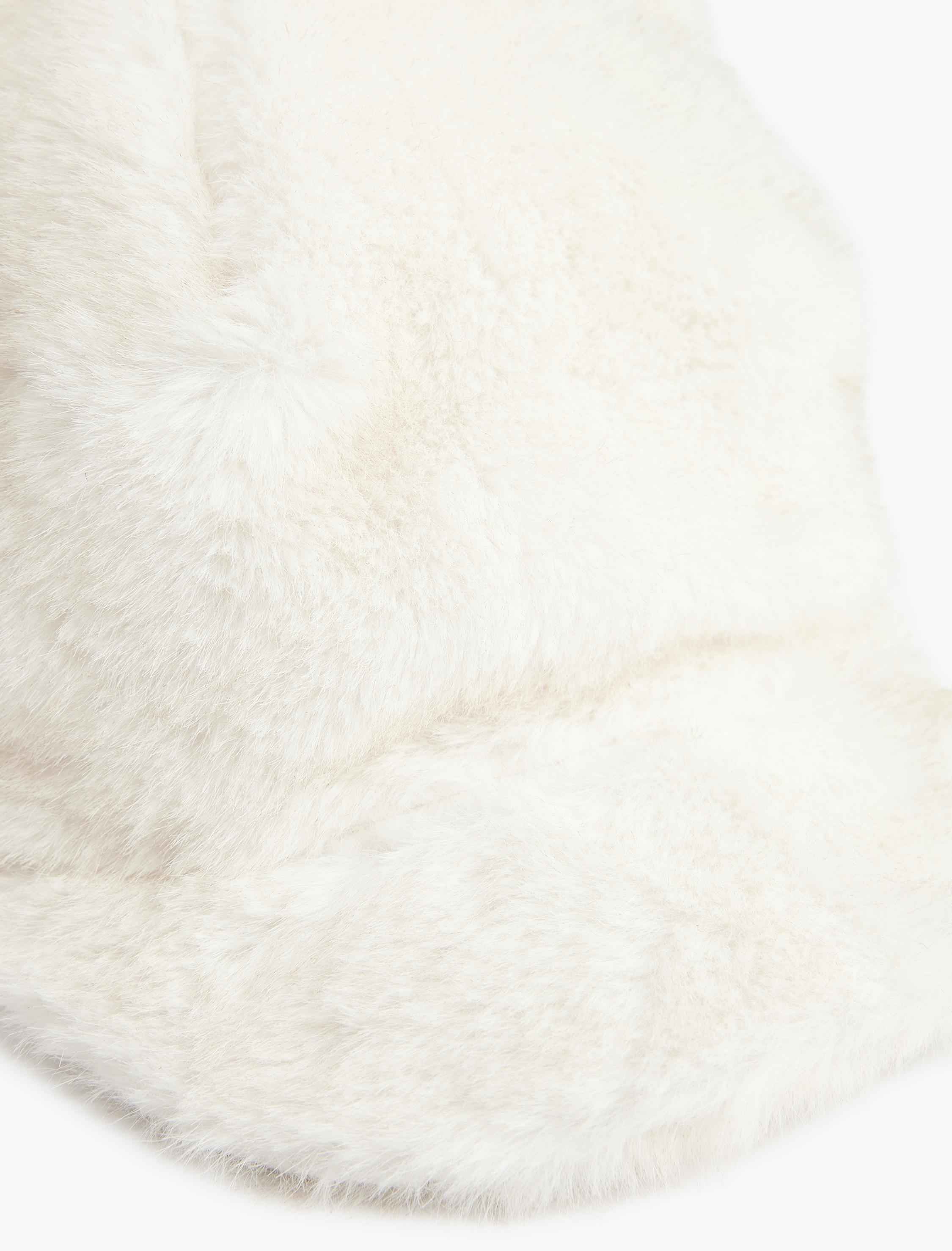  Kız Çocuk Kulaklı Peluş Kep Şapka