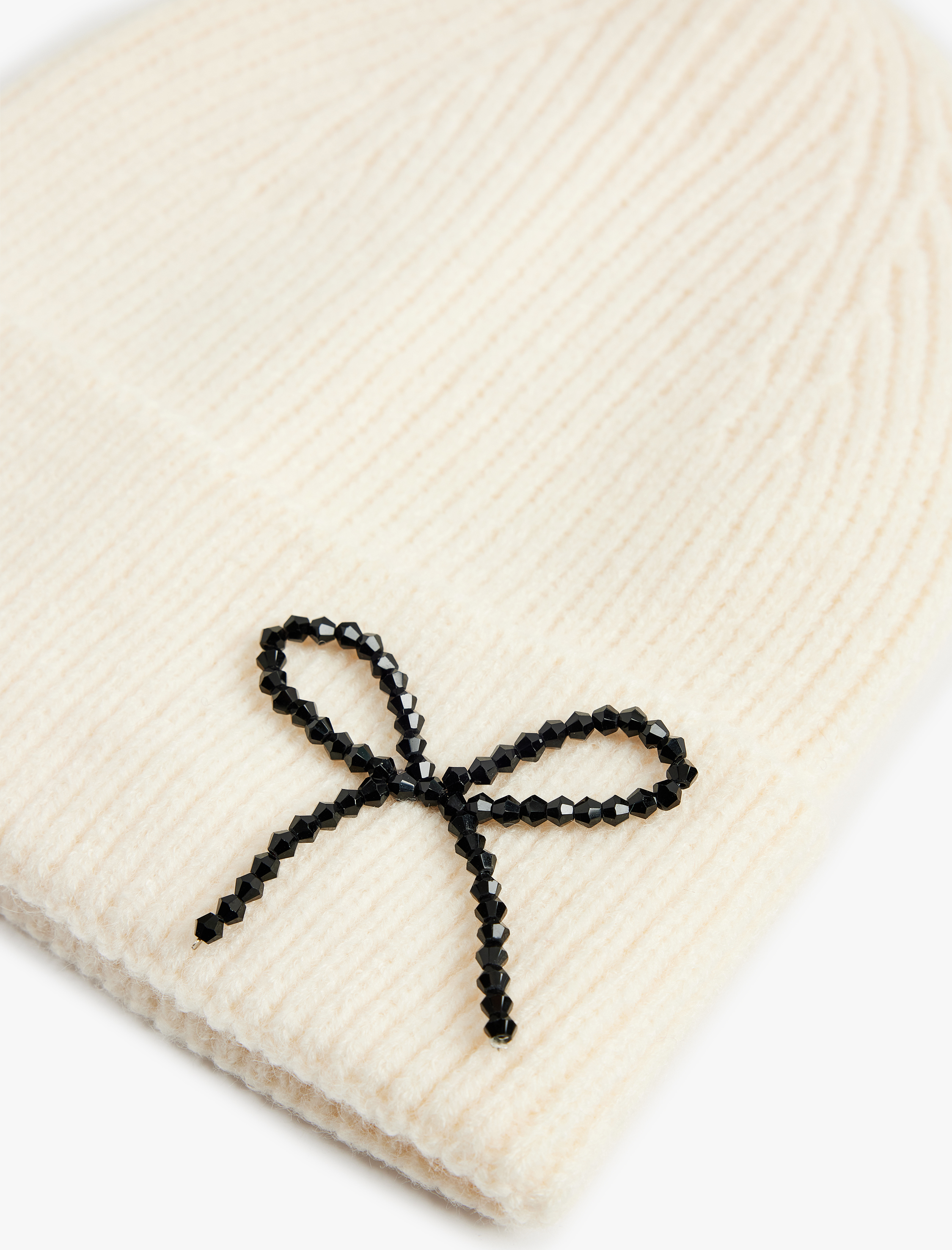  Kadın Katlı Fiyonk Detaylı Triko Bere