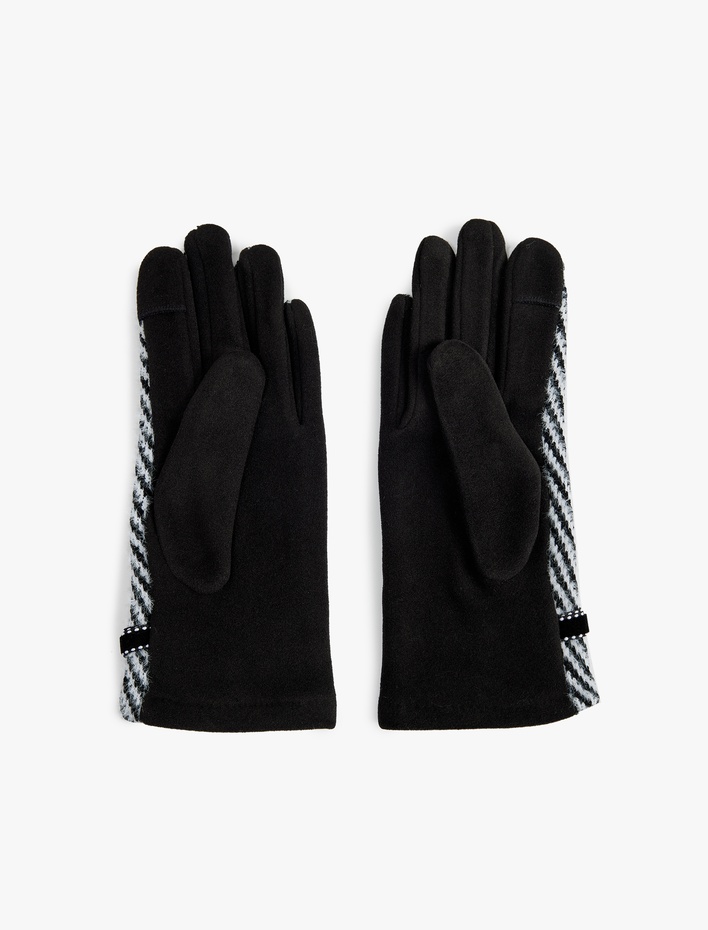 Kadın Metal Aksesuarlı Balık Sırtı Desenli Eldiven