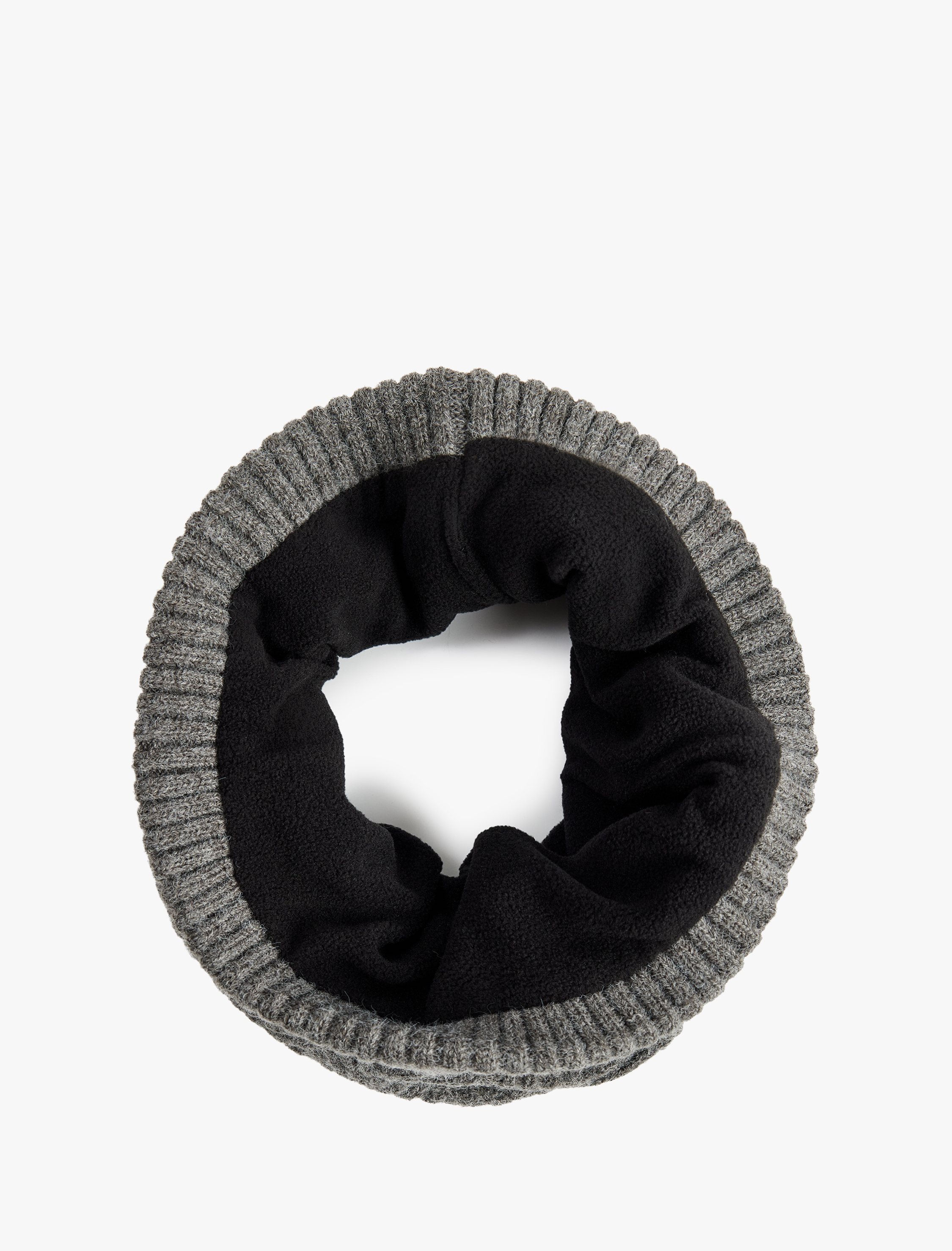  Erkek Dokulu Boyunluk