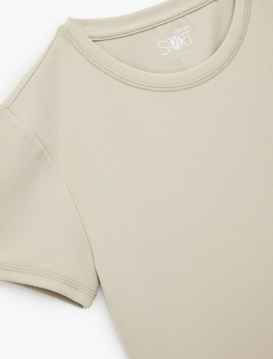   Kısa Kollu Bisiklet Yaka Basic Crop Slim Fit Spor Tişört