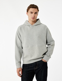 Kanguru Cepli Kapüşonlu Lastik Detaylı Uzun Kollu Hoodie