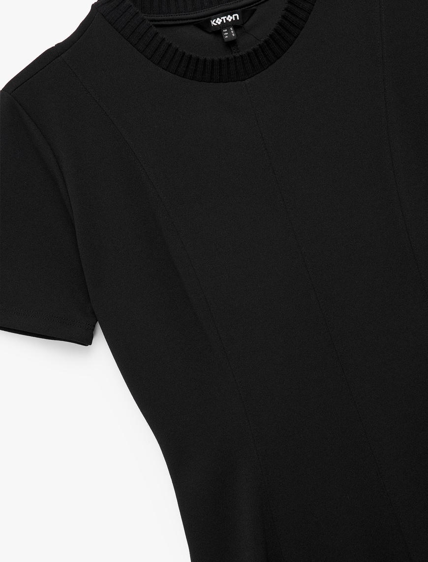   Krep Scuba Kumaş Slim Fit Kısa Kollu Bisiklet Yaka Midi Boy Kloş Elbise