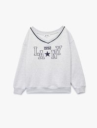 Uzun Kollu V Yaka Biyeli Nakışlı Oversize Sweatshirt