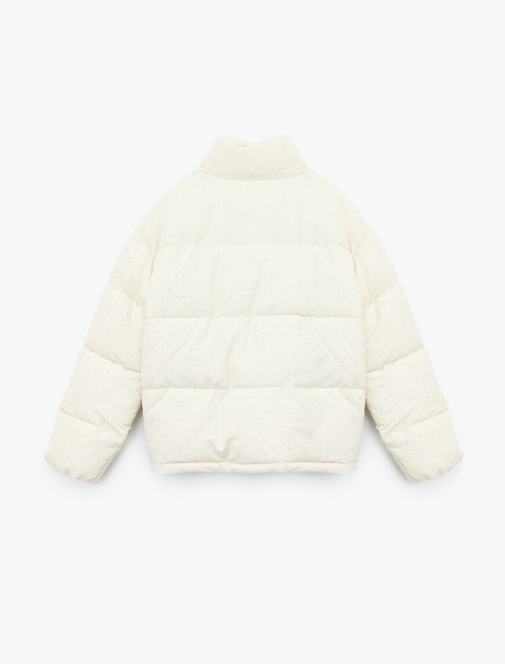  Dik Yaka Fermuarlı Cep Detaylı Taşlı Şişme Mont