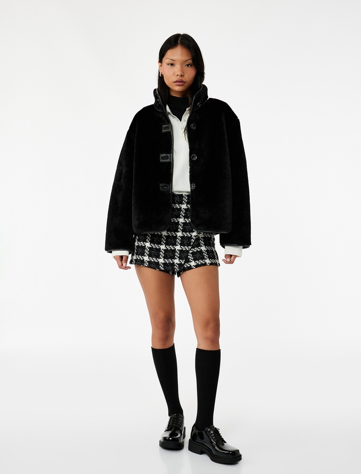  Dik Yaka Kaban Peluş Biye Detaylı Düğmeli Uzun Kollu