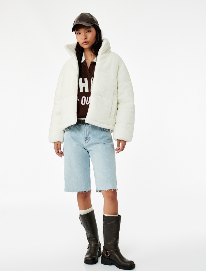  Fermuarlı Dik Yaka Uzun Kollu Cep Detaylı Peluş Mont