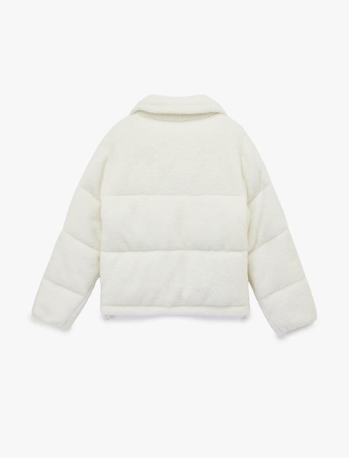  Fermuarlı Dik Yaka Uzun Kollu Cep Detaylı Peluş Mont