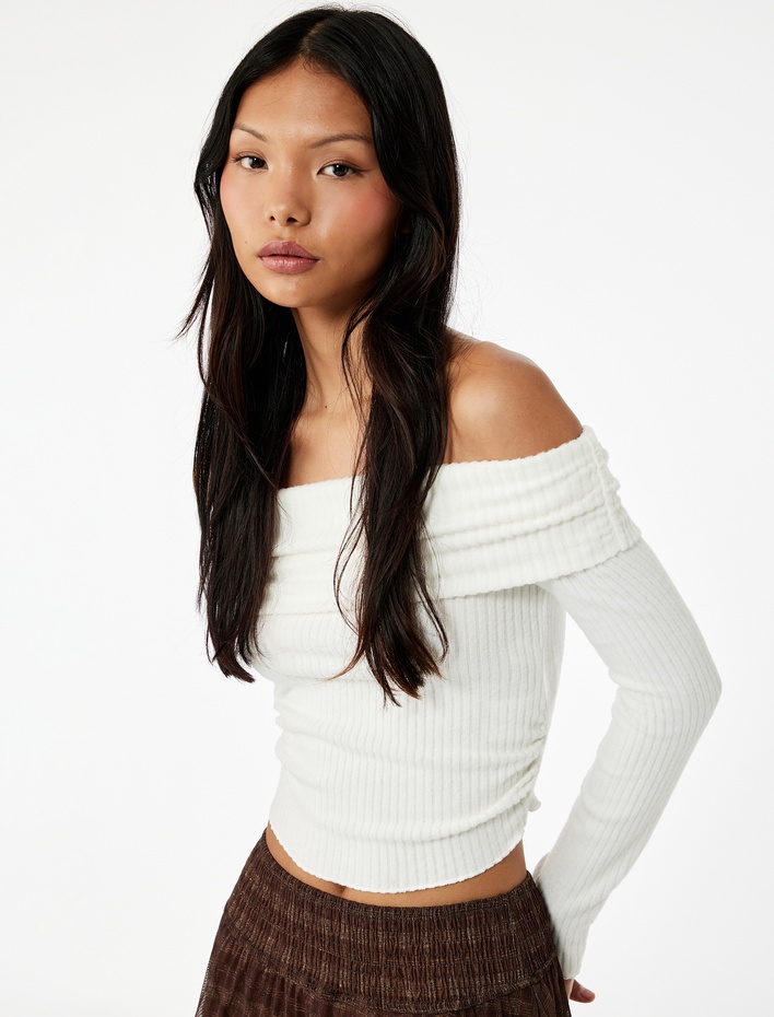  Viskon Karışımlı Kaşkorse Omzu Açık Slim Fit Uzun Kollu Tişört