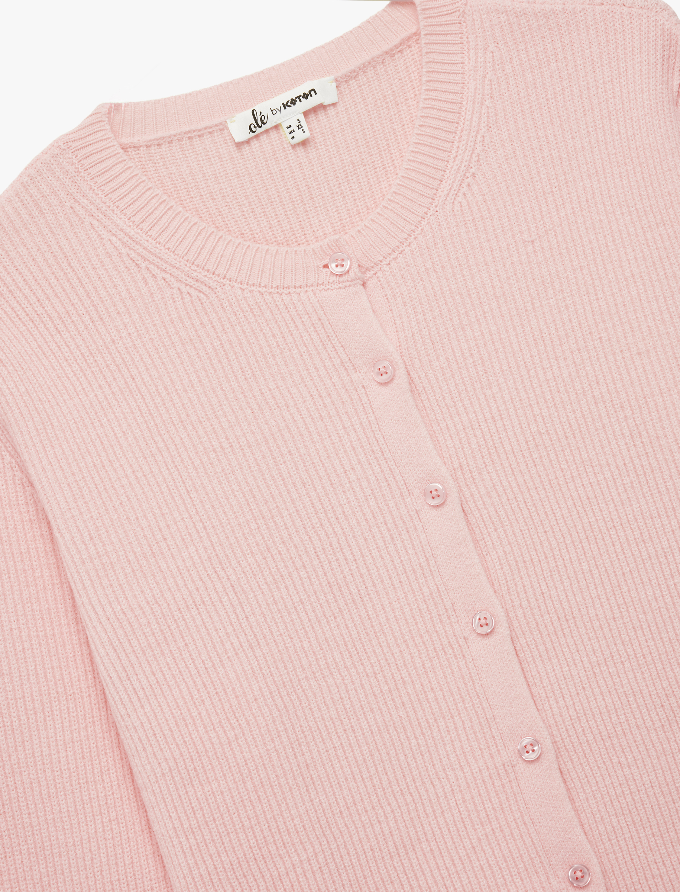 Düğmeli Uzun Kollu Bisiklet Yaka Triko Hırka