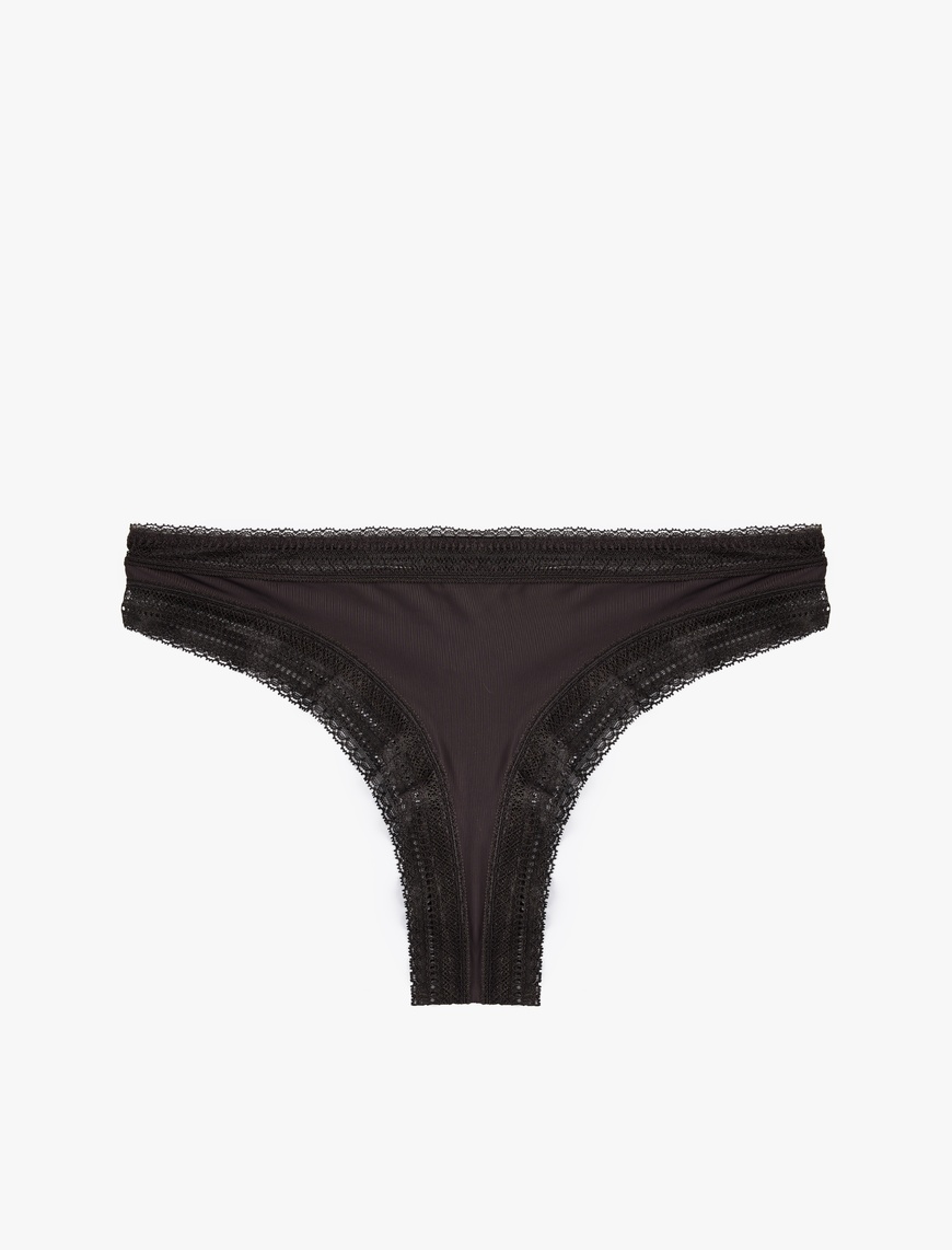   Dantel Detaylı String Külot