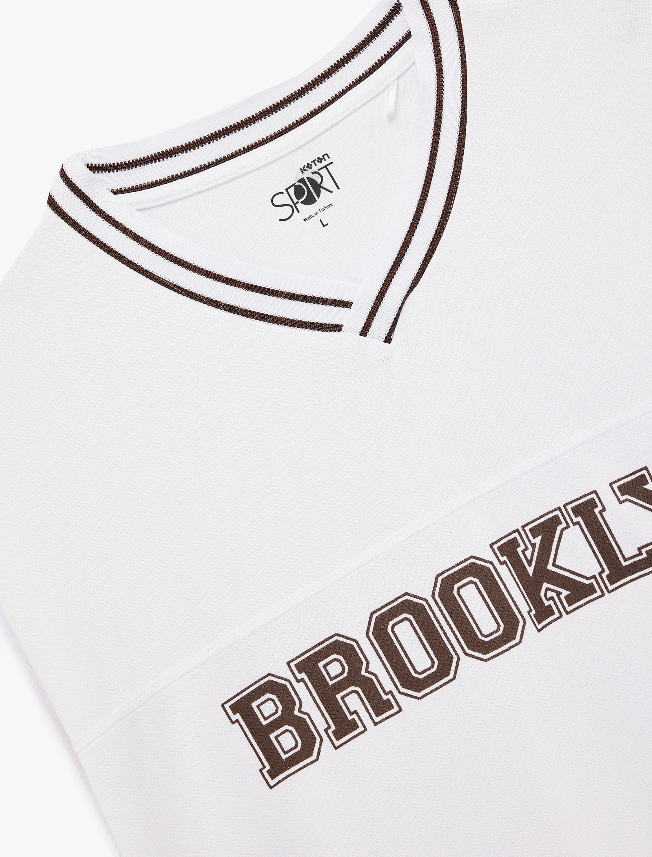 Oversize Kısa Kollu V Yaka Baskılı Spor Tişört