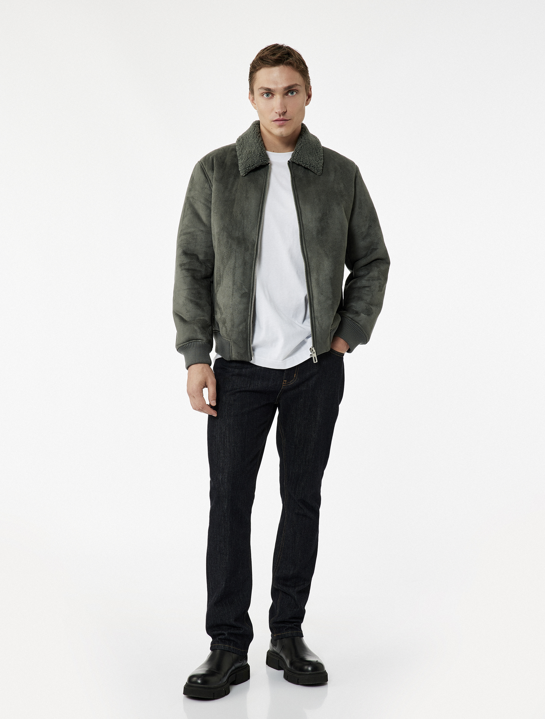 Peluş Yaka Fermuarlı Slim Fit Uzun Kollu Suni Süet Ceket