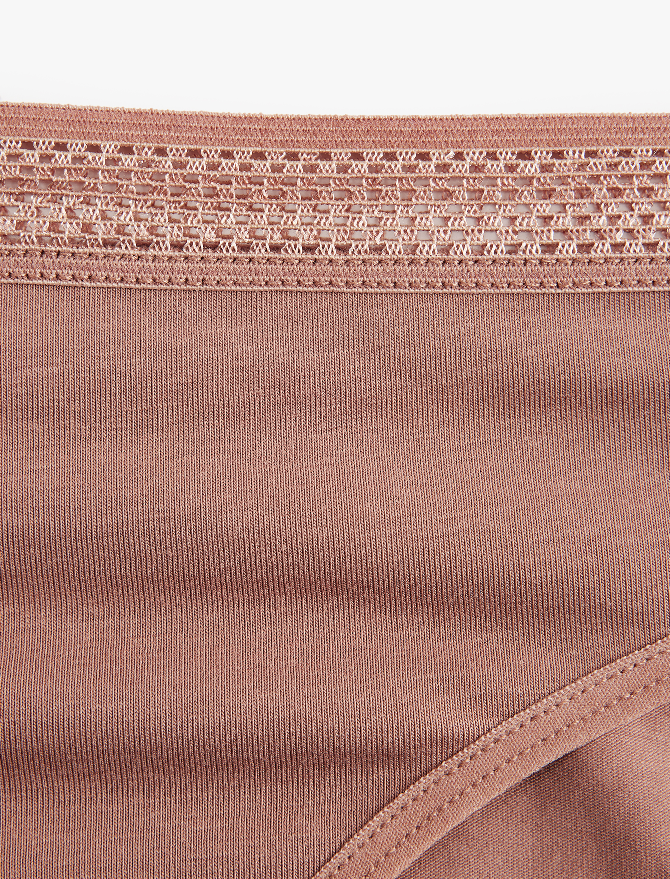 Pamuklu Rahat Kalıp Bel Detaylı Brief Külot