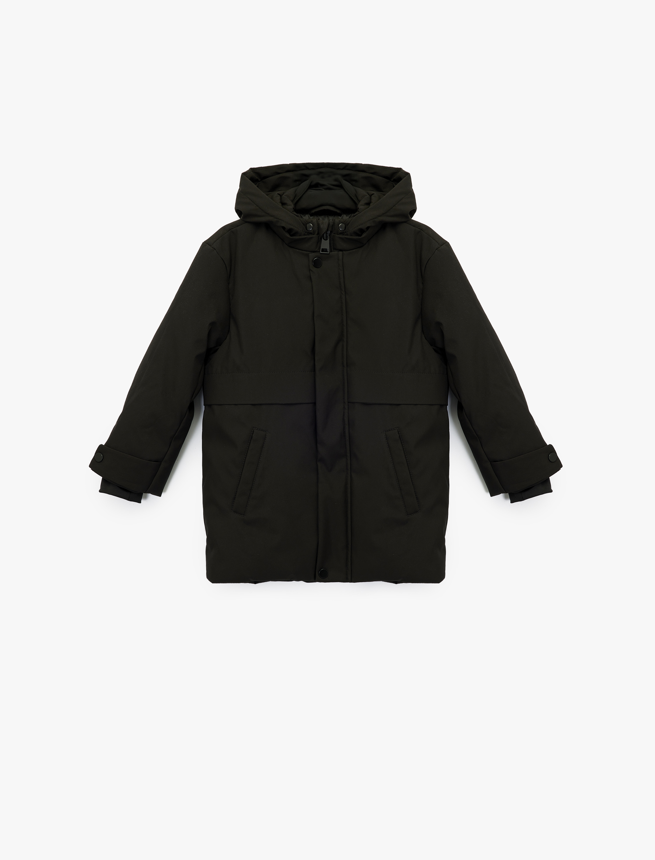  Erkek Çocuk Uzun Kollu Çıtçıt Detaylı Cepli Slim Fit Kapşonlu Mont