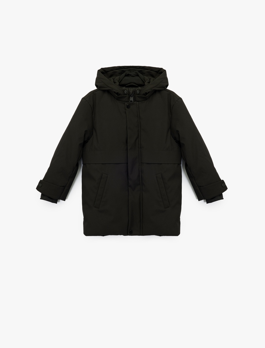 Koton Uzun Kollu Çıtçıt Detaylı Cepli Slim Fit Kapşonlu Mont