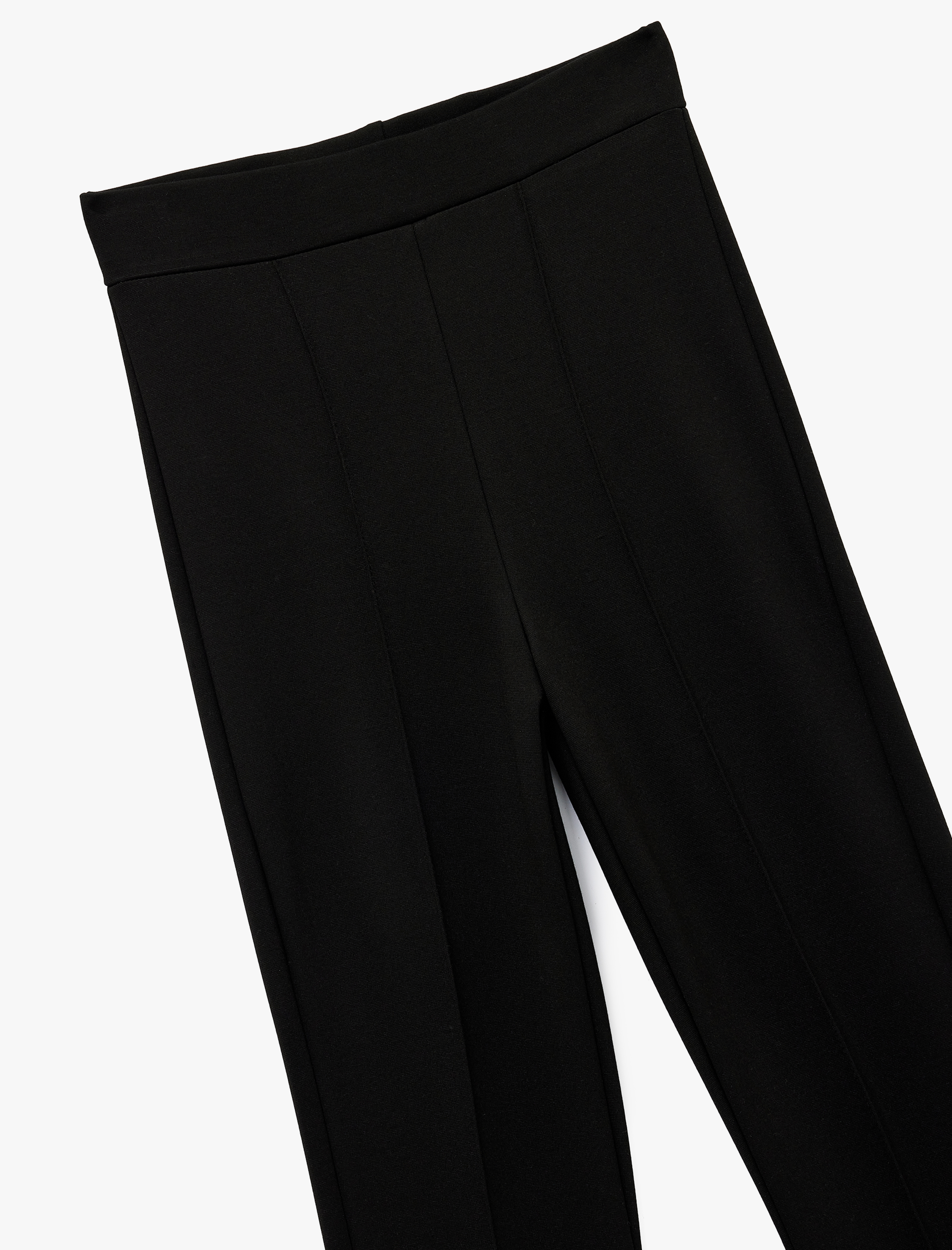   Rahat Kalıp Nervür Detaylı Yüksek Bel Spor İspanyol Paça Tayt