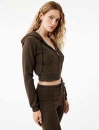 Pamuklu Cepli Uzun Kollu Fermuarlı Kapüşonlu Crop Sweatshirt