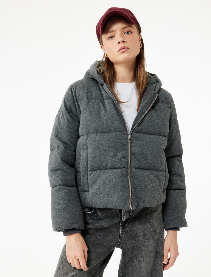  Kapüşonlu Uzun Kollu Fermuarlı Cep Detaylı Kapitoneli Anorak Şişme Mont