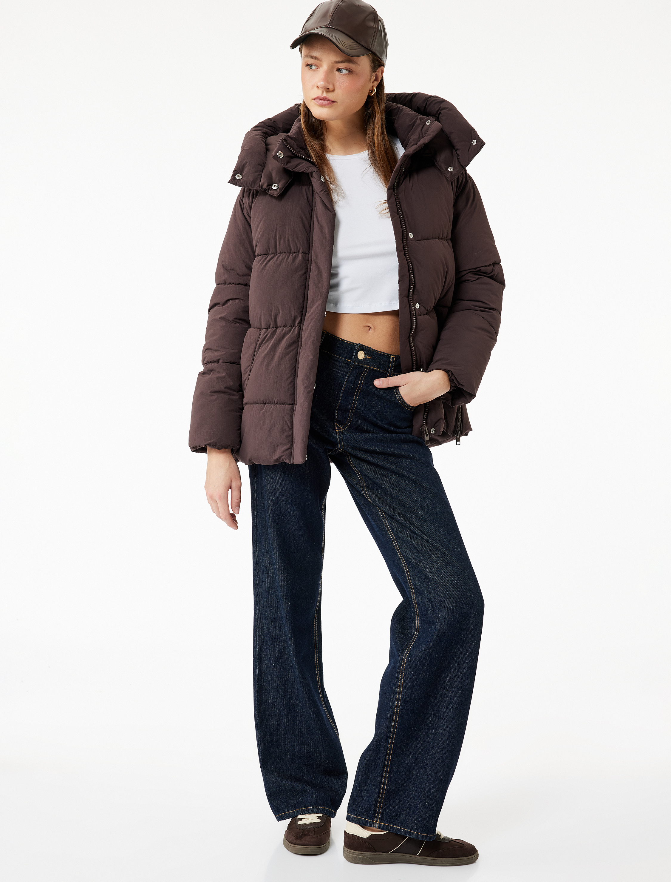   Dik Yaka Çıtçıt Düğmeli Cepli Kapitoneli Şişme Mont