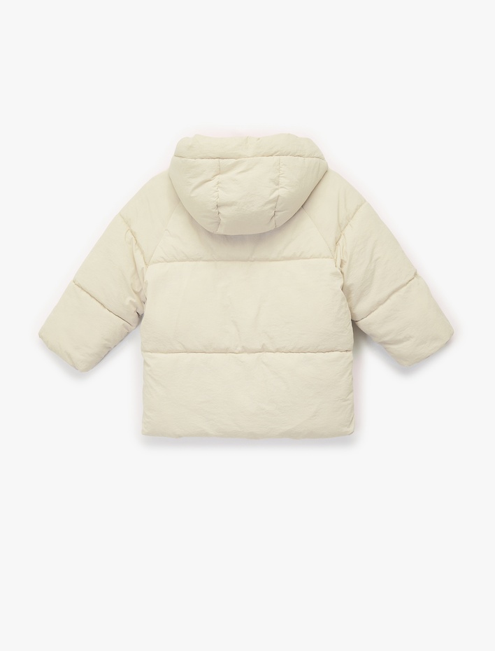 Kız Bebek Kapşonlu Cepli Uzun Kollu Fermuarlı Şişme Mont